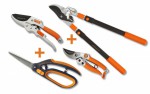 Fiskars Gärtner Spaten  spitz  mit D-Griff